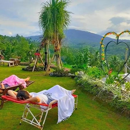 KTS Wanaprasta Resort Selemadeg Exterior foto